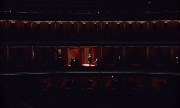 Premiere: Watch Clara Mann 'Live In The Royal Albert Hall'